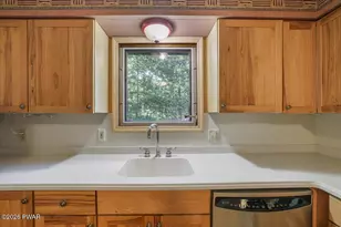 125 N Forrest Dr, Milford, PA 18337 - Photo 10