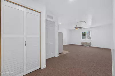 978 Main Street #2B, Newfoundland, PA 18445 - Photo 10