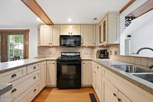104 Sawkill Ave, Milford, PA 18337 - Photo 16