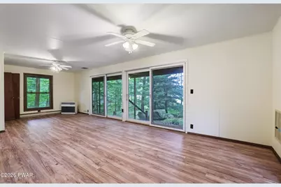 800 Elm Court, Hawley, PA 18428 - Photo 4