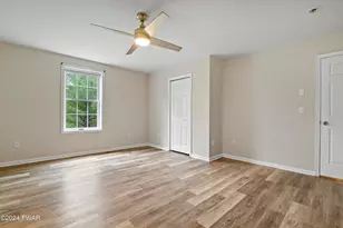 100 Teak Ln, Dingmans Ferry, PA 18328 - Photo 24