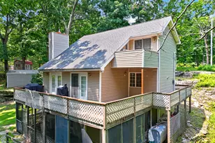 120 Indian Run Ct, Milford, PA 18337 - Photo 4