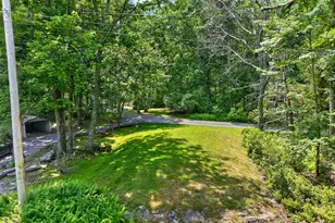 120 Indian Run Ct, Milford, PA 18337 - Photo 8