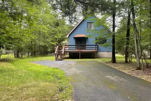 1055 Lakeland Dr, Lake Ariel, PA 18436 - Photo 16