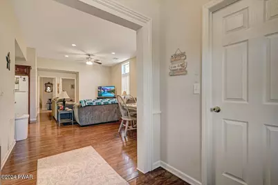 186 Ledgedale Road, Lake Ariel, PA 18436 - Photo 10