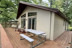 117 Maple Ln, Tafton, PA 18464 - Photo 2