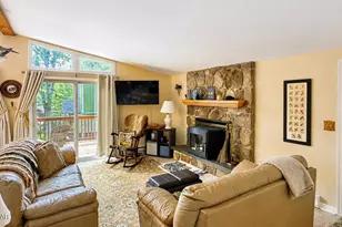 117 Maple Ln, Tafton, PA 18464 - Photo 4