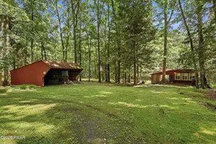 57 Deerpark Ln, Hawley, PA 18428 - Photo 40