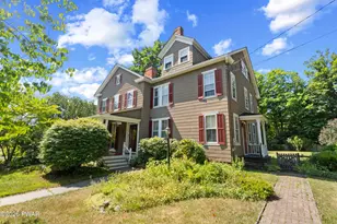 208 W Harford St, Milford, PA 18337 - Photo 2