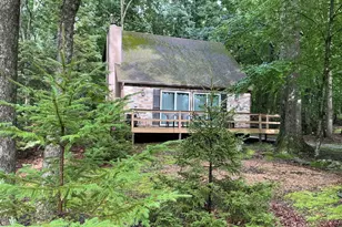 100 S Shore Dr, Milford, PA 18337 - Photo 1