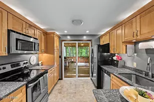 202 Basswood Dr, Hawley, PA 18428 - Photo 24