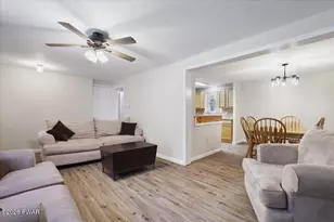 49 Sunrise Ave, Hawley, PA 18428 - Photo 4