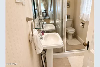 532 Atkinson Street, Hawley, PA 18428 - Photo 38