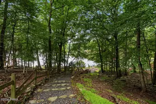 146 Spruce Lake Dr, Milford, PA 18337 - Photo 1