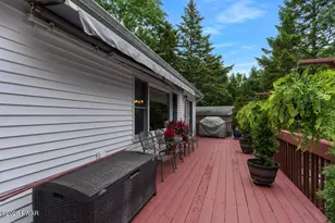 146 Spruce Lake Dr, Milford, PA 18337 - Photo 20