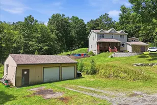 107 Fowler Ln, Shohola, PA 18458 - Photo 14