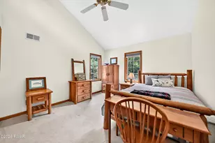 103 Ledge Dr, Lakeville, PA 18438 - Photo 28