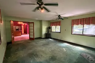 805 Towhee Ct, Lords Valley, PA 18428 - Photo 8