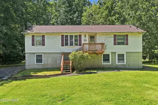 147 Buck Run Dr, Milford, PA 18337 - Photo 1