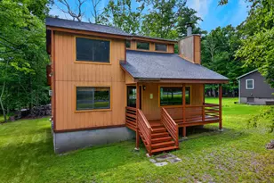 108 Claudine Ln, Dingmans Ferry, PA 18328 - Photo 2