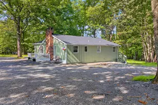 229 Lake Forest Dr, Dingmans Ferry, PA 18328 - Photo 38