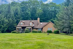 880 Long Ridge Rd, Hawley, PA 18428 - Photo 1