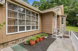 2127 Route 590, Hawley, PA 18428 - Photo 46