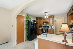 2127 Route 590, Hawley, PA 18428 - Photo 18