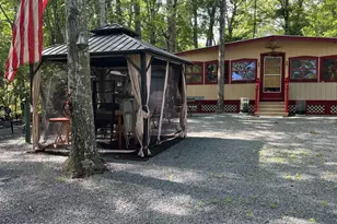 140 Paupack Dr, Shohola, PA 18458 - Photo 2