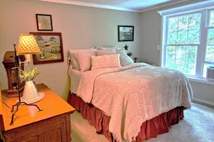 139 Pocono Cir Dr W, Dingmans Ferry, PA 18328 - Photo 24