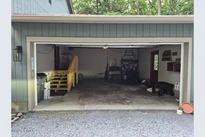 139 Pocono Circle Drive W, Dingmans Ferry, PA 18328 - Photo 12