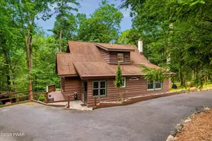 25 Vista Ct, Lakeville, PA 18438 - Photo 4