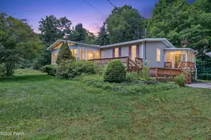 144 Buckskin Dr, Greentown, PA 18426 - Photo 4