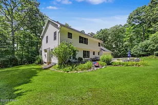 124 Windsor Way, Roaring Brook Township, PA 18444 - Photo 6