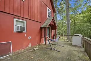 204 Mountain Lake Dr, Dingmans Ferry, PA 18328 - Photo 16