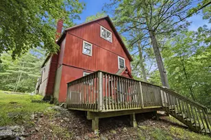 204 Mountain Lake Dr, Dingmans Ferry, PA 18328 - Photo 18