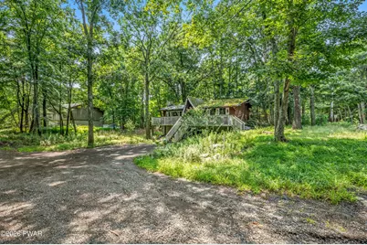 101 Daisy Lane, Dingmans Ferry, PA 18328 - Photo 2