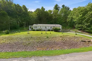 50 Woodland Dr, Beach Lake, PA 18405 - Photo 48