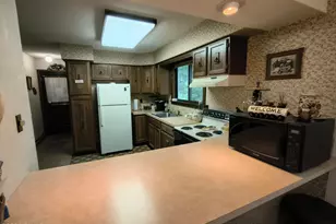 205 Fawn Lake Dr, Hawley, PA 18428 - Photo 20