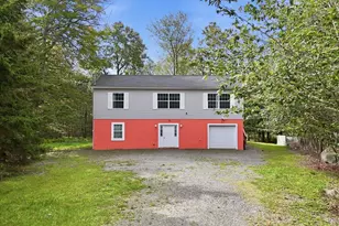 5265 Glen Terrace, Tobyhanna, PA 18466 - Photo 2
