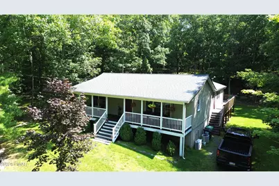 136 Gunstock Lane, Tafton, PA 18464 - Photo 2
