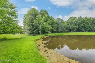 17 Silhouette Ln, Waymart, PA 18472 - Photo 32