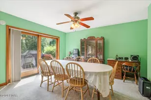 17 Silhouette Ln, Waymart, PA 18472 - Photo 12
