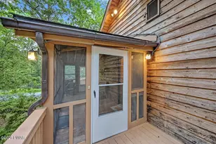 185 Maple Dr, Shohola, PA 18458 - Photo 12