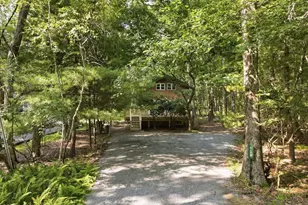 139 Lakeview Cir, Hawley, PA 18428 - Photo 32