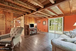 139 Lakeview Cir, Hawley, PA 18428 - Photo 8