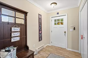 235 Oak Hill Rd, Hawley, PA 18428 - Photo 32