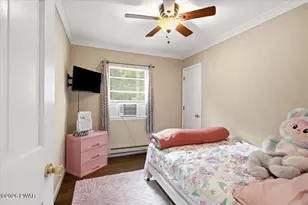 235 Oak Hill Rd, Hawley, PA 18428 - Photo 12