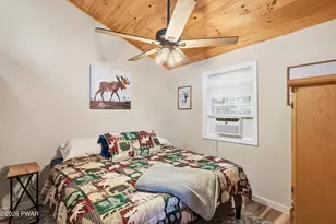 101 Ivywood Ln, Paupack, PA 18451 - Photo 24