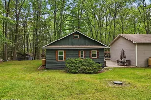24 Holland Rd, Hawley, PA 18428 - Photo 8